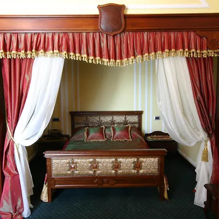 Leopold I Hotel 4*